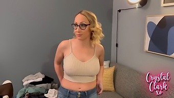 Beautiful College Student Gets A Sexy Stepmother