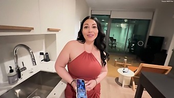 Hot Mom'S Friend Mandi May Seduced And Fucked The Boy